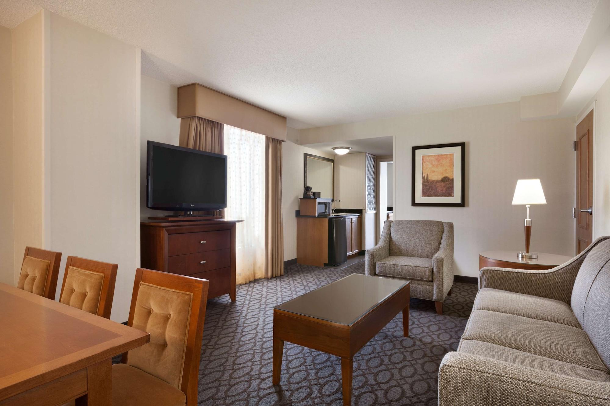 Embassy Suites By Hilton Dulles North Loudoun Екстер'єр фото