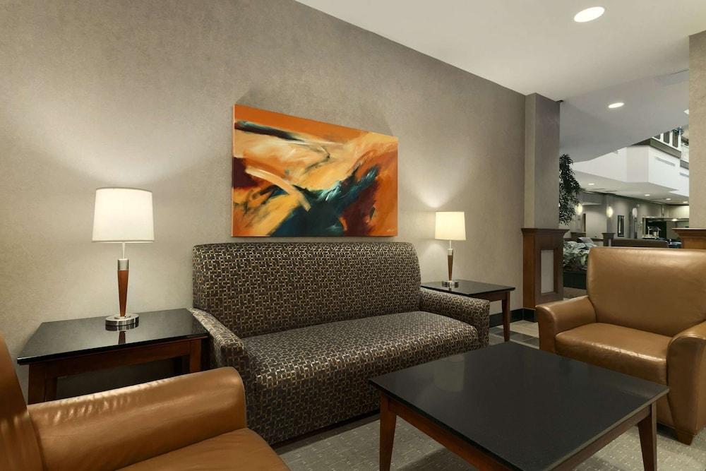 Embassy Suites By Hilton Dulles North Loudoun Екстер'єр фото